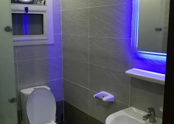 Stylish 1br Private & Pools Princess Apartman Gurdaka