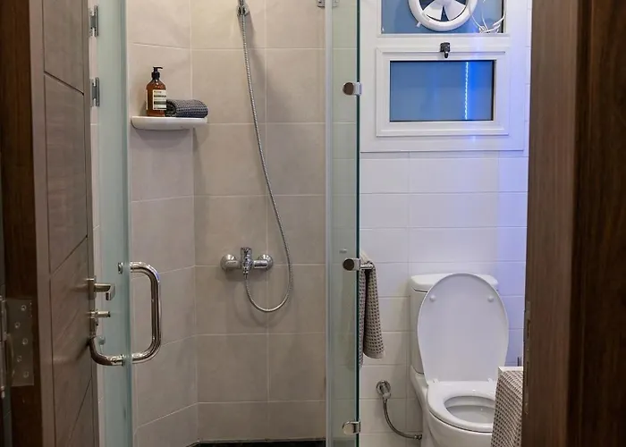 Stylish 1br Private & Pools Princess